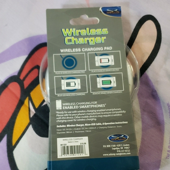 Wireless Charger - White - Picture 2 of 8